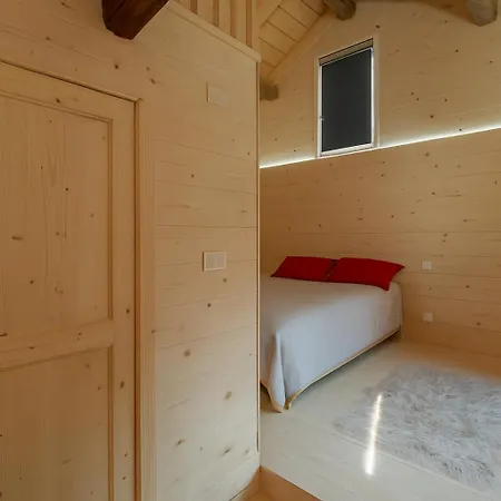 Daire Dolomiti House *